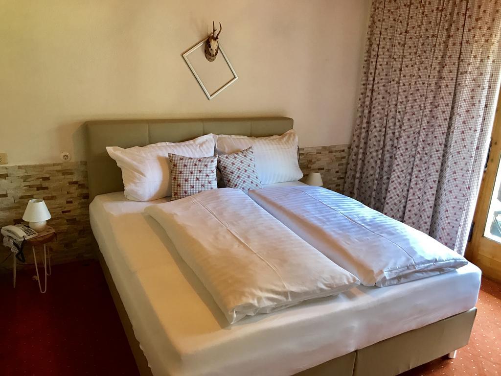 Hotel Schwarzer Adler Pettneu am Arlberg Luaran gambar